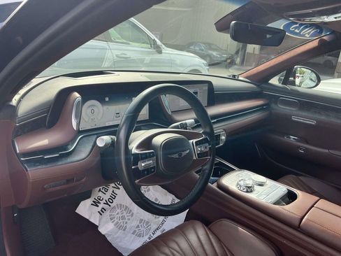Certified 2023 Genesis G90 3.5T image 23