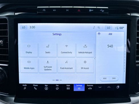 Used 2024 Ford F150 Platinum w/ Equipment Group 702A High image 27