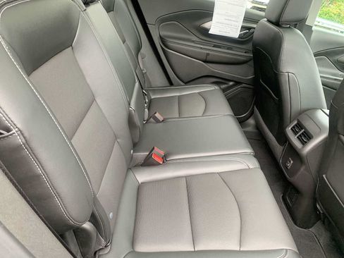 Certified 2023 GMC Terrain SLT w/ Elevation Edition AWD/4WD image 26