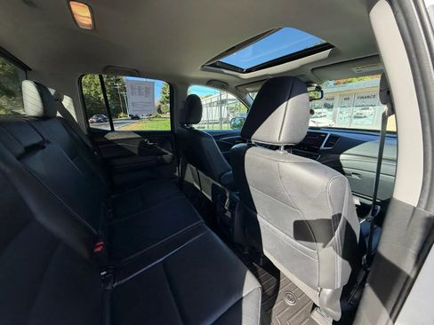 Used 2019 Honda Ridgeline RTL-T image 15