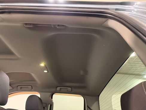 Used 2018 GMC Sierra 1500 SLE image 53