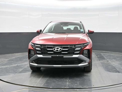 New 2026 Hyundai Tucson Blue SE image 3