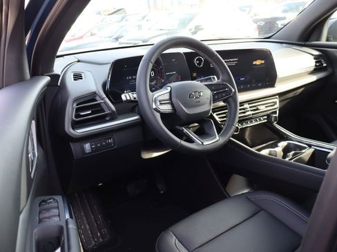 New 2026 Chevrolet Traverse LT w/ Midnight/Sport Edition image 12