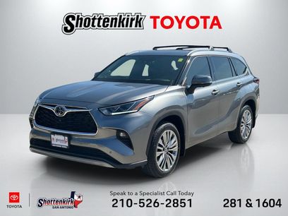 Used 2026 Toyota Highlander Platinum