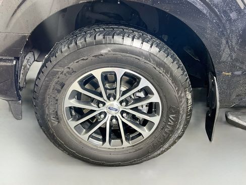 Used 2021 Ford F150 XLT w/ Equipment Group 302A High AWD/4WD image 13