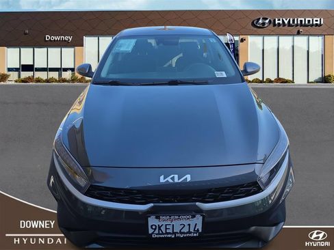 Used 2024 Kia Forte LXS FWD image 8