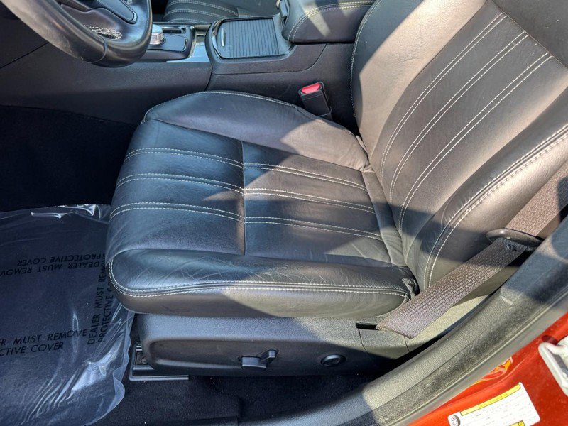 Used 2020 Chrysler 300 S w/ 300S Premium Group RWD image 15