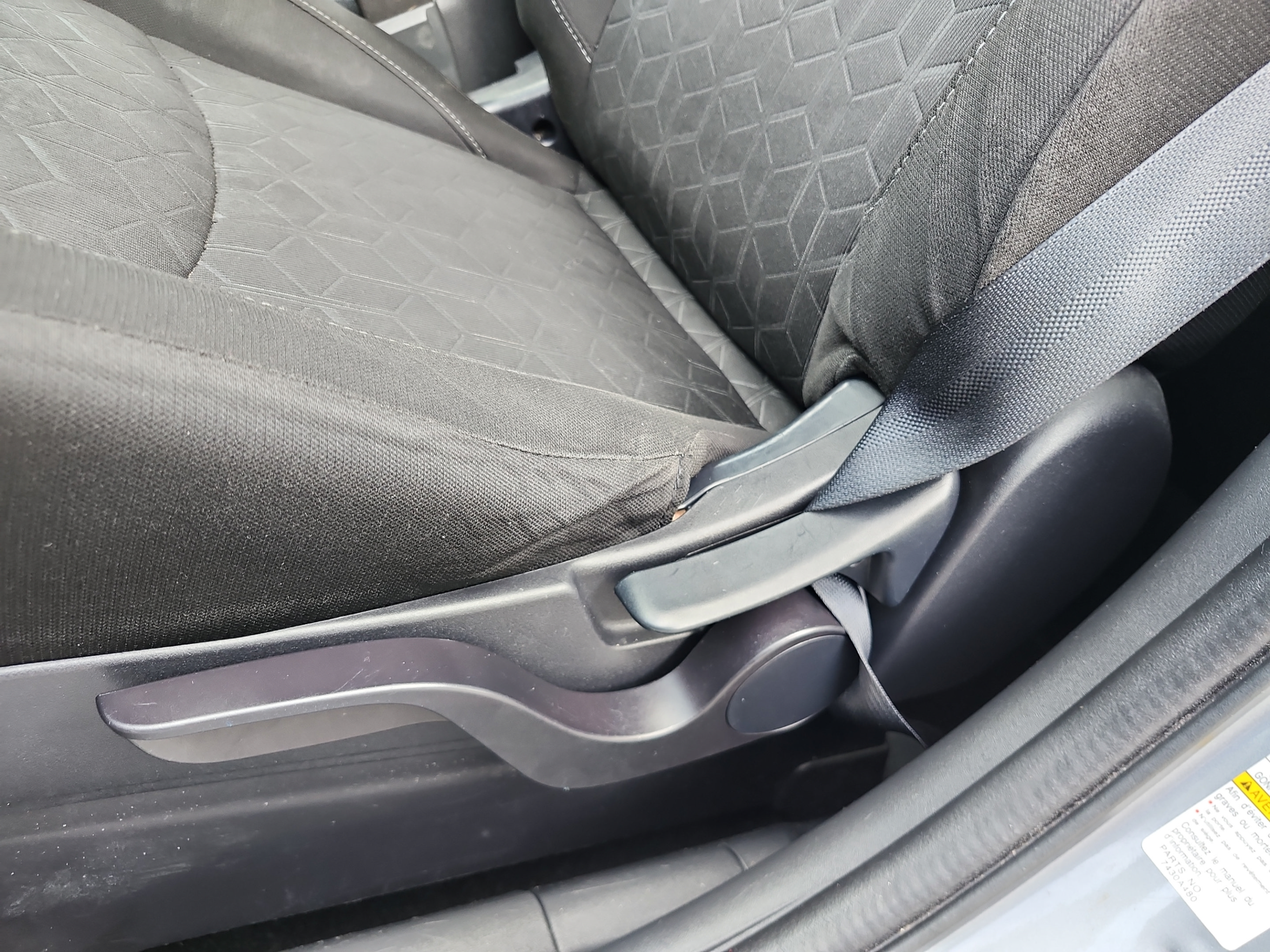 Used 2020 Mitsubishi Outlander Sport SE FWD image 15