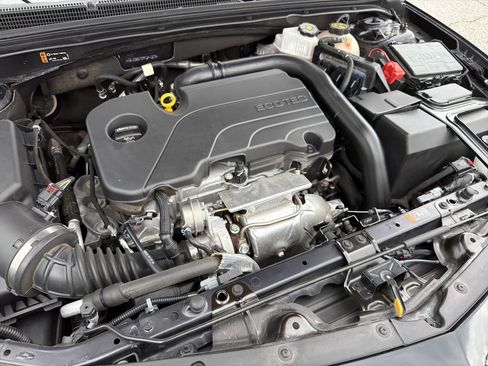 Used 2023 Chevrolet Malibu LT FWD image 22