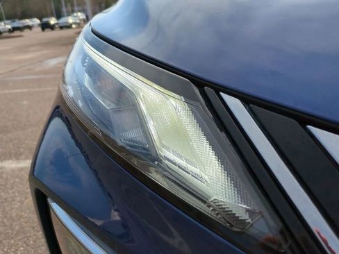 Used 2023 Nissan Rogue SL image 10