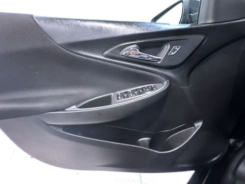 Used 2024 Chevrolet Malibu LT image 30