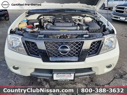 Certified 2020 Nissan Frontier SV w/ Midnight Edition Floor Mats image 29