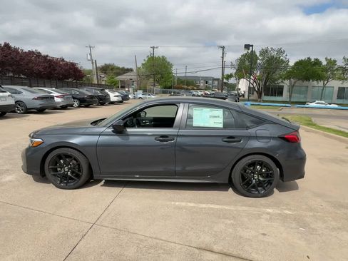 Used 2026 Honda Civic Sport image 5