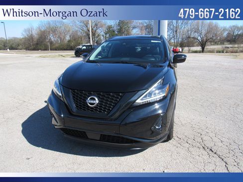 Used 2024 Nissan Murano SV w/ SV Midnight Edition Package image 2