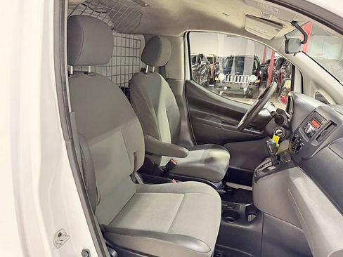 Used 2017 Chevrolet City Express LS image 31