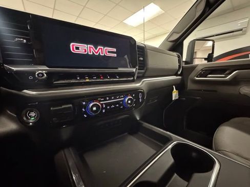 New 2026 GMC Sierra 2500 SLT image 16