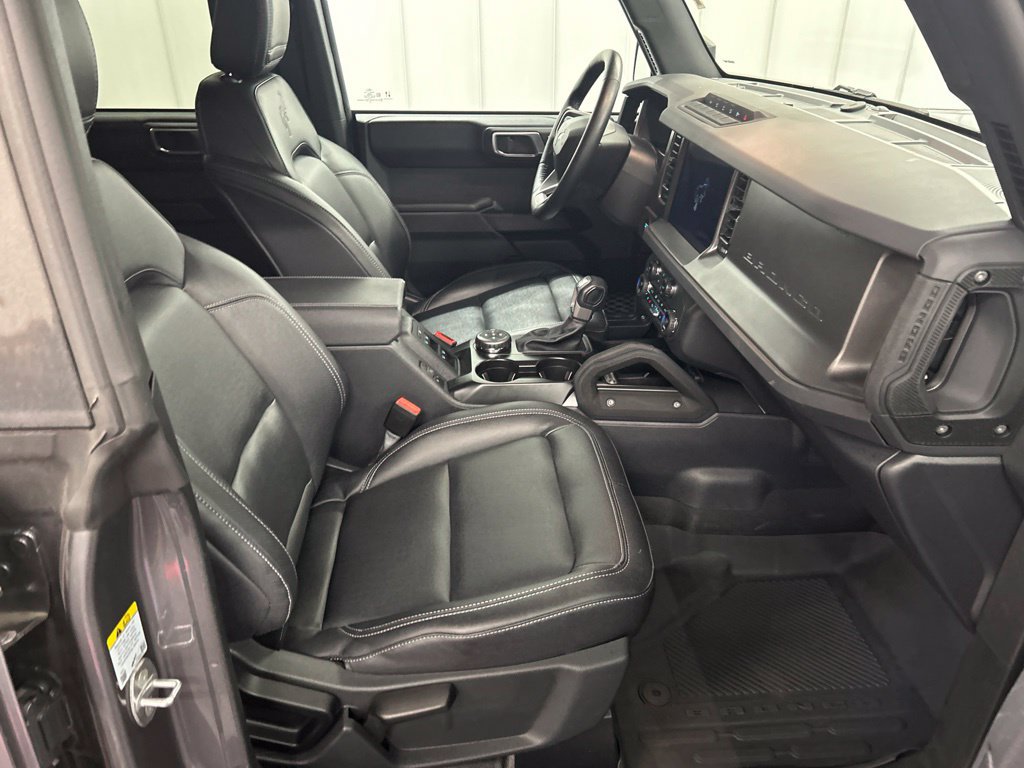 Used 2025 Ford Bronco Badlands AWD/4WD image 20