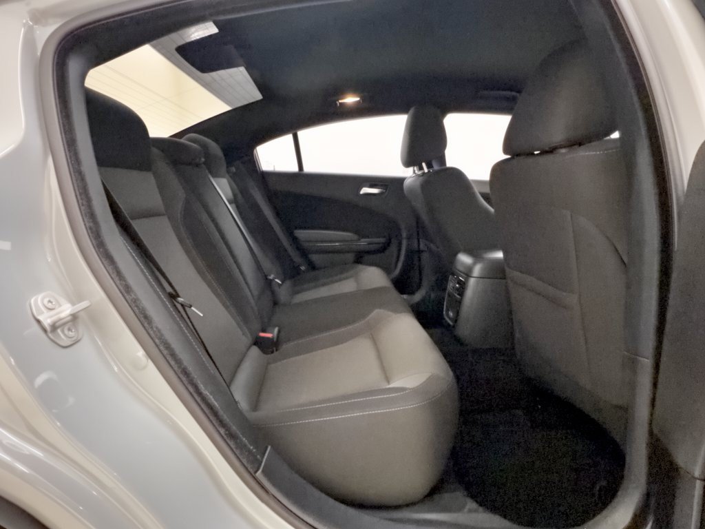Used 2022 Dodge Charger SXT w/ Blacktop Package RWD image 29