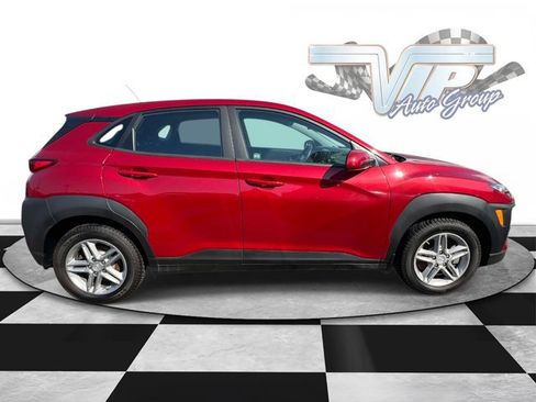 Used 2019 Hyundai Kona SE AWD/4WD image 3