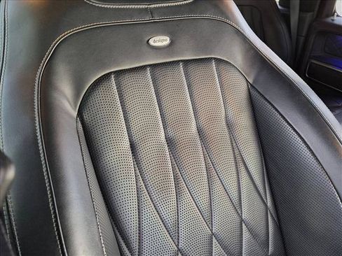 Used 2019 Mercedes-Benz G 550 image 19