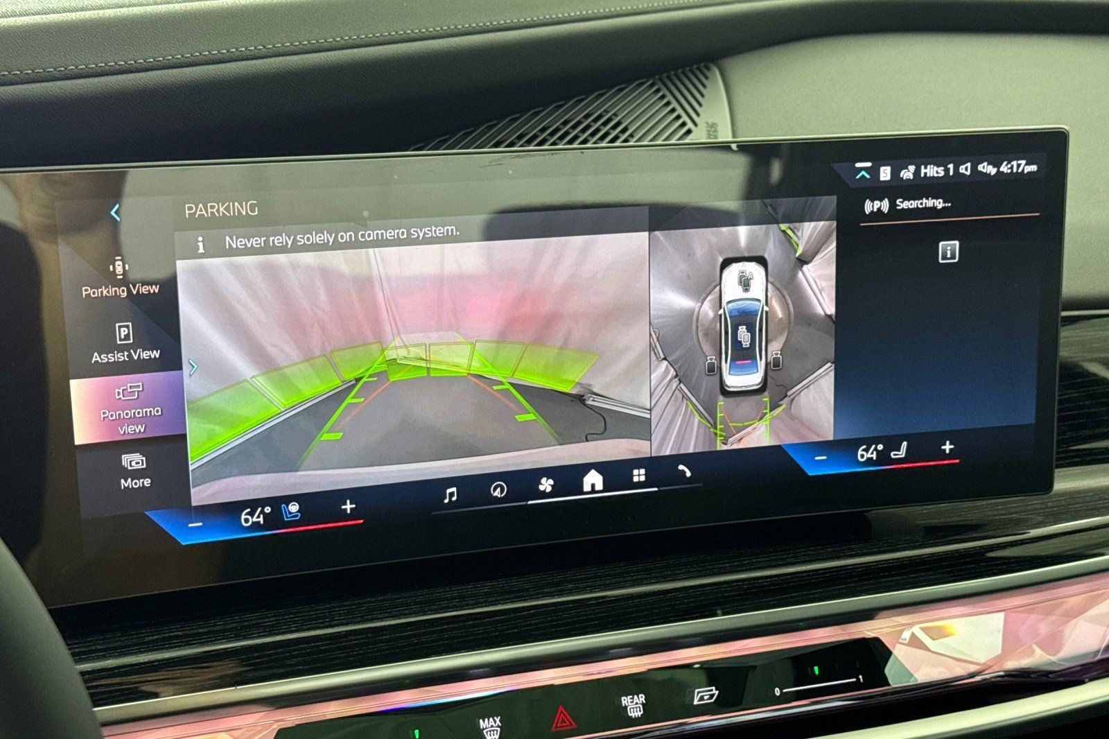 Used 2026 BMW i7 xDrive60 w/ M Sport Package RWD image 18