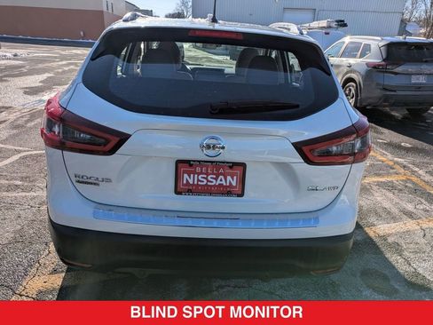 Certified 2022 Nissan Rogue Sport SL image 5