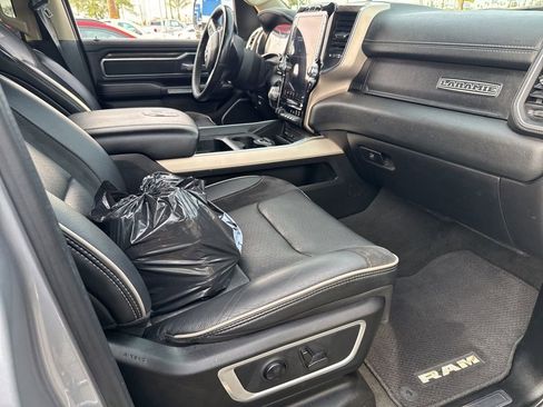 Used 2019 RAM 1500 Laramie AWD/4WD image 36