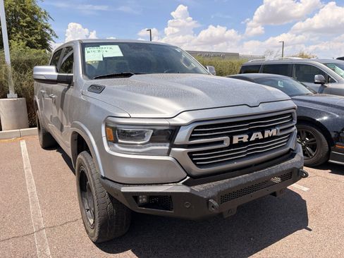 Used 2021 RAM 1500 Laramie w/ Laramie Southwest Edition RWD image 3