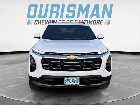 Used 2026 Chevrolet Equinox LT image 8