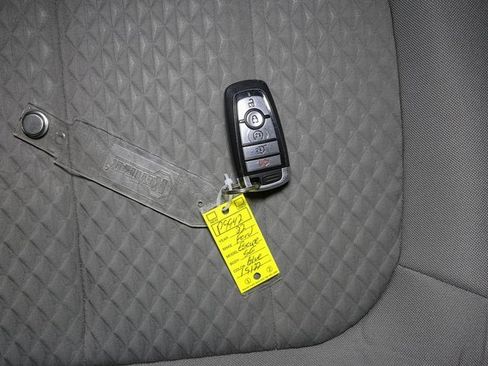 Used 2022 Ford Escape SE w/ Convenience Package image 38