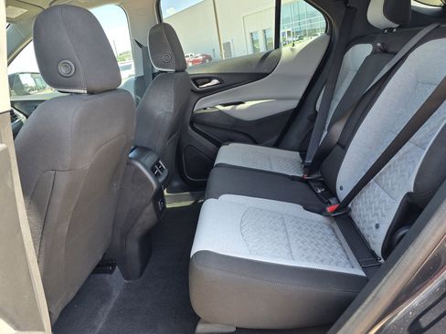 Used 2023 Chevrolet Equinox LT FWD image 47
