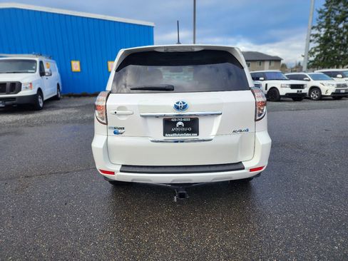 Used 2014 Toyota RAV4 EV image 6