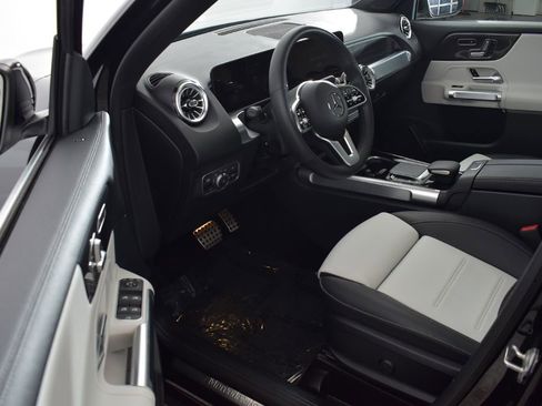Certified 2022 Mercedes-Benz GLB 250 GLB 250 image 13