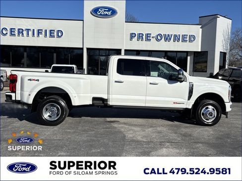 Used 2024 Ford F350 Limited image 2