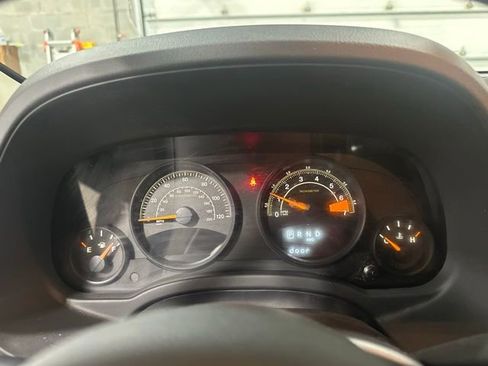 Used 2015 Jeep Patriot Latitude image 21