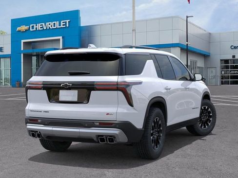 New 2026 Chevrolet Traverse Z71 w/ Enhanced Driving Package AWD/4WD image 4