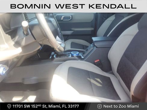 Used 2022 Ford Bronco Wildtrak image 15