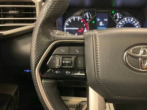 Used 2022 Toyota Tundra Limited AWD/4WD image 22
