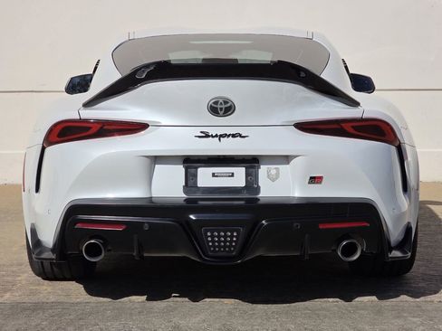 Used 2021 Toyota Supra w/ Safety & Technology Package image 4