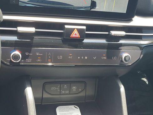 New 2026 Kia Sportage SX FWD image 18