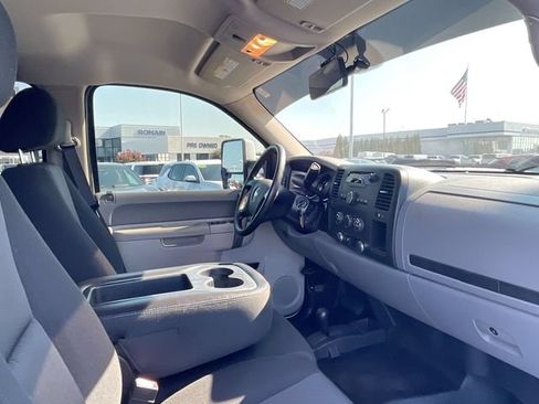 Used 2012 Chevrolet Silverado 3500 W/T w/ Snow Plow Prep Package AWD/4WD image 18