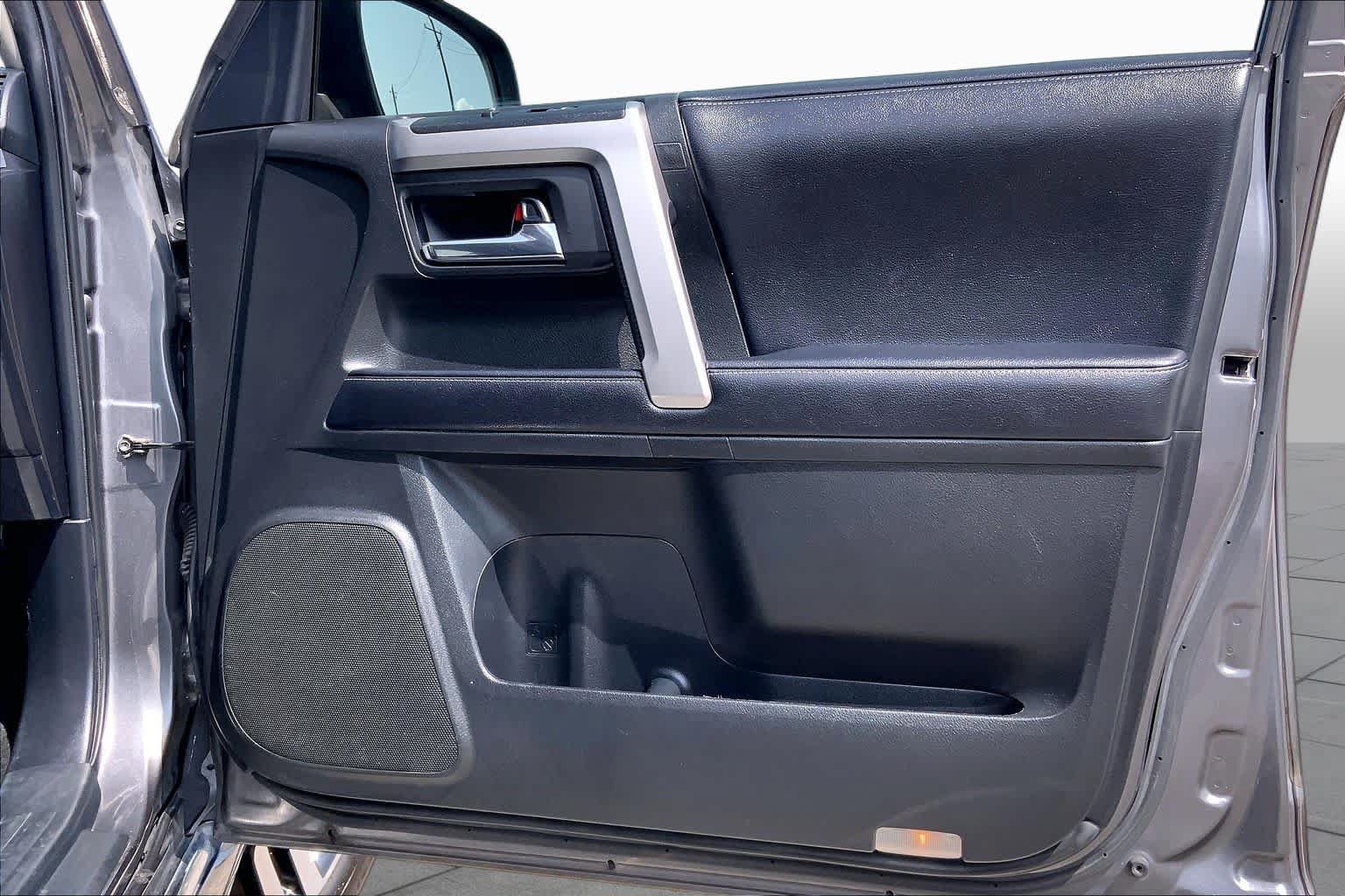 Used 2019 Toyota 4Runner Limited RWD image 41