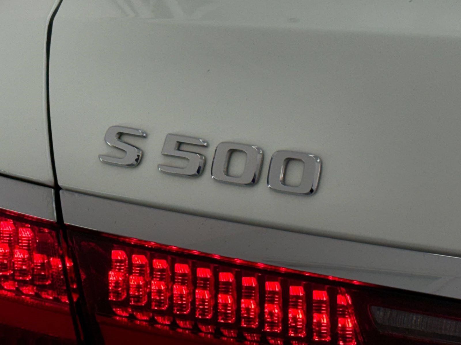 Used 2022 Mercedes-Benz S 500 4MATIC image 26