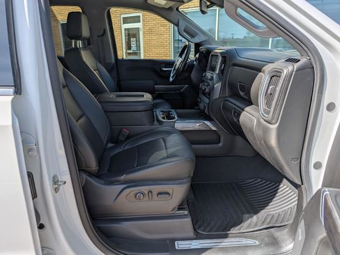 Used 2019 Chevrolet Silverado 1500 LTZ w/ LTZ Plus Package image 19