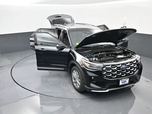 New 2026 Ford Explorer Platinum image 56