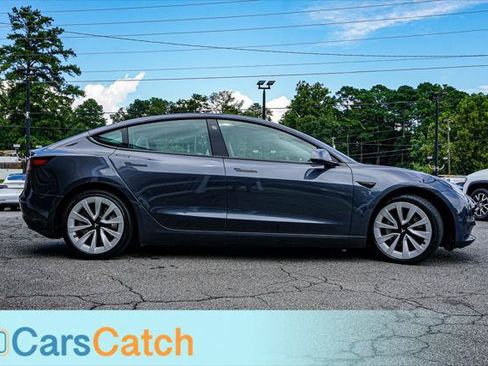 Used 2022 Tesla Model 3 Long Range AWD/4WD image 5