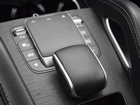 Certified 2022 Mercedes-Benz GLE 350 4MATIC image 32