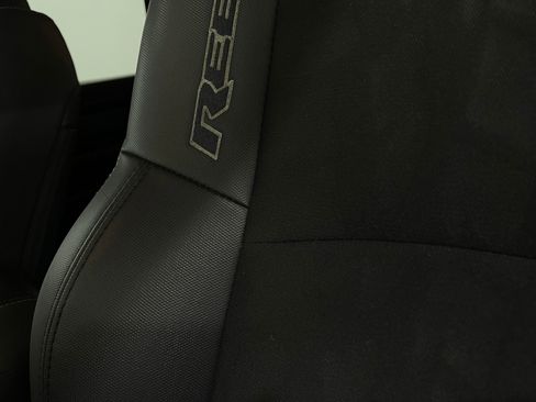 Used 2018 RAM 1500 Rebel w/ Luxury Group image 18