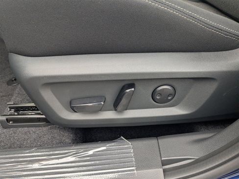 New 2026 Nissan Rogue SV FWD image 13
