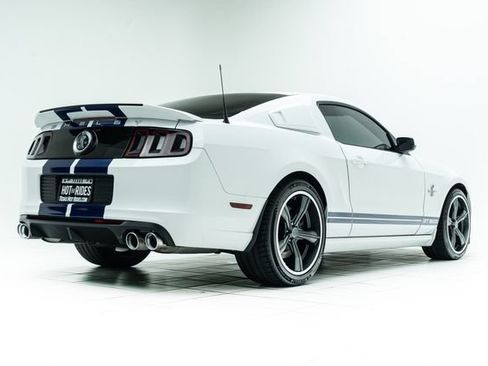 Used 2014 Ford Mustang Shelby GT500 w/ Equipment Group 821A RWD image 12